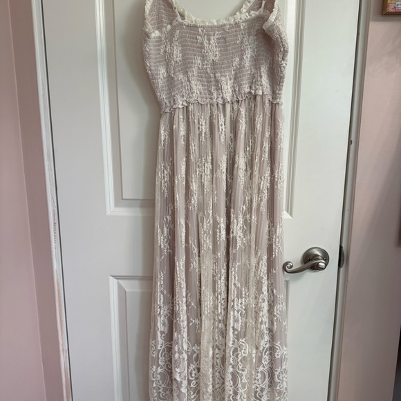 Aritzia Tuberose Dress - Picture 2 of 2